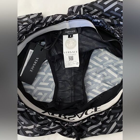 Versace  Logo Print Drawstring Swim Trunks size 4/ Large - Picture 14 of 15